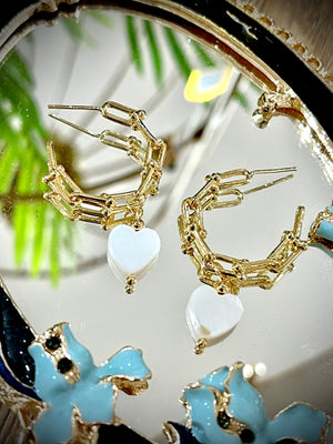 A chain of Love Earrings