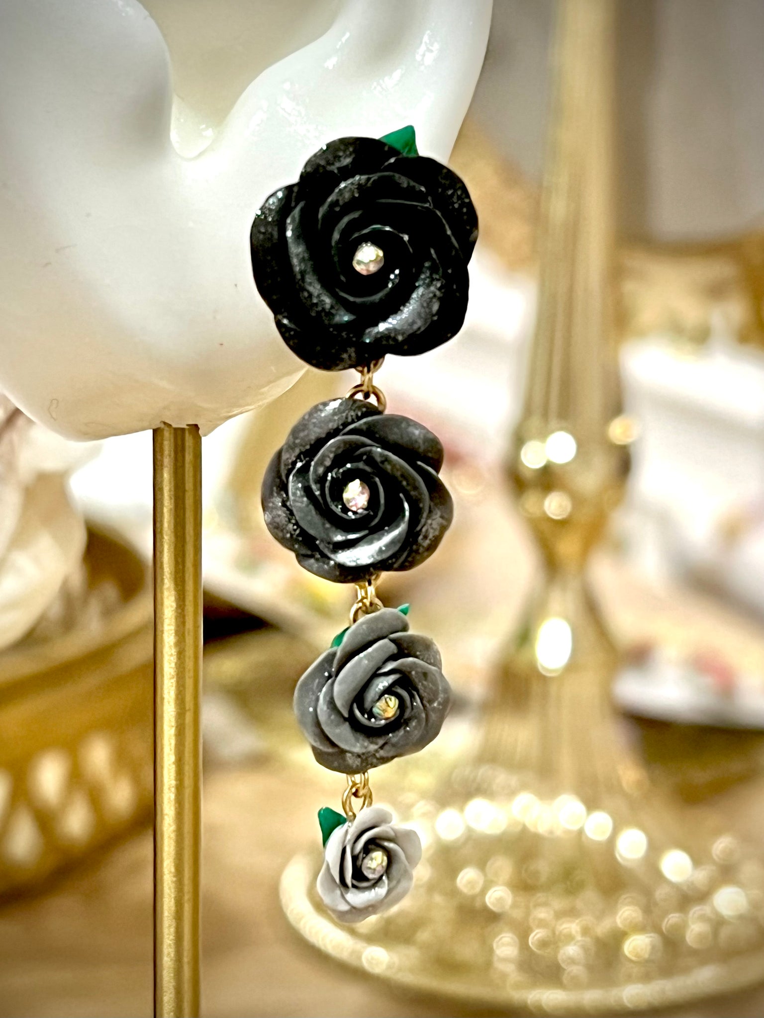 Black Gradient Roses Earrings