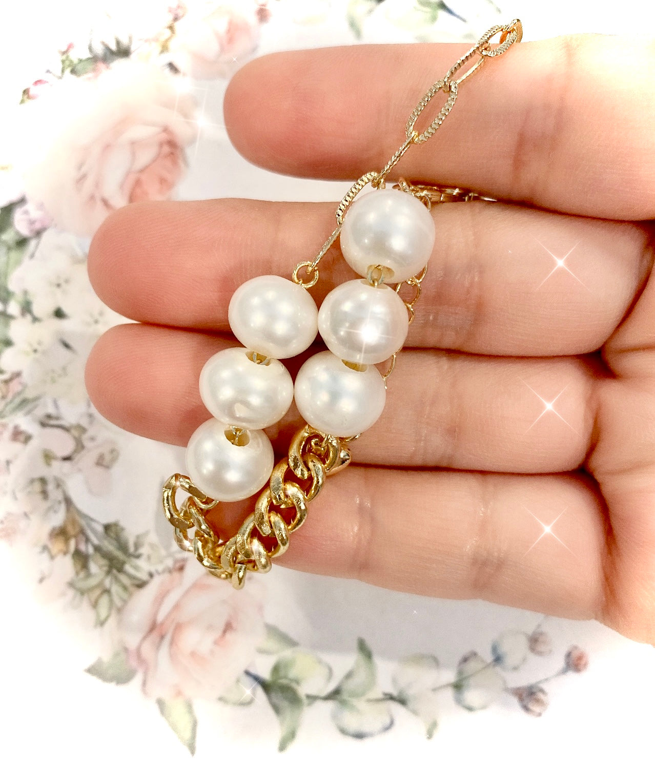 Pearly Chain Chic Bracelet