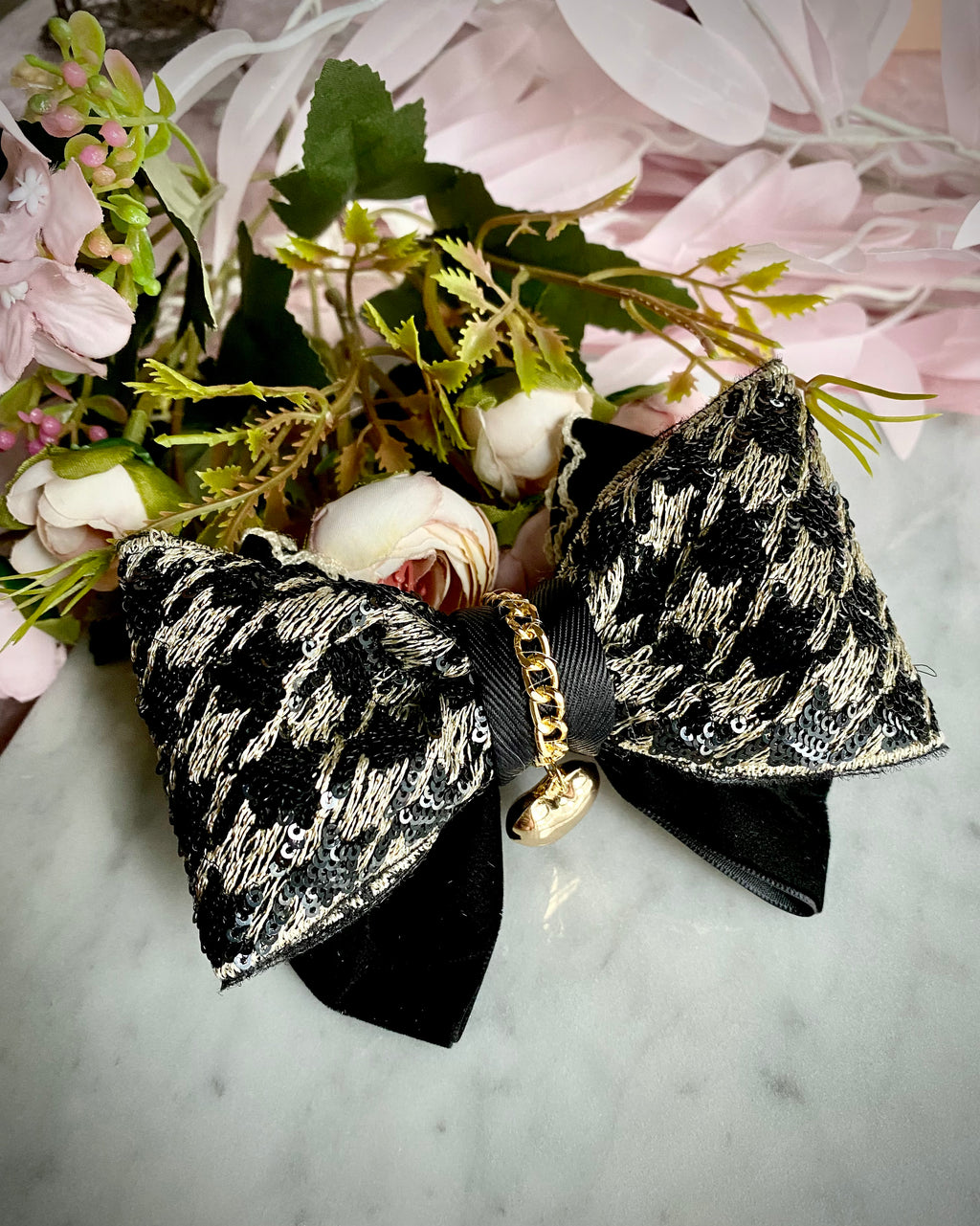 Houndstooth Chic Hair Clip Bow